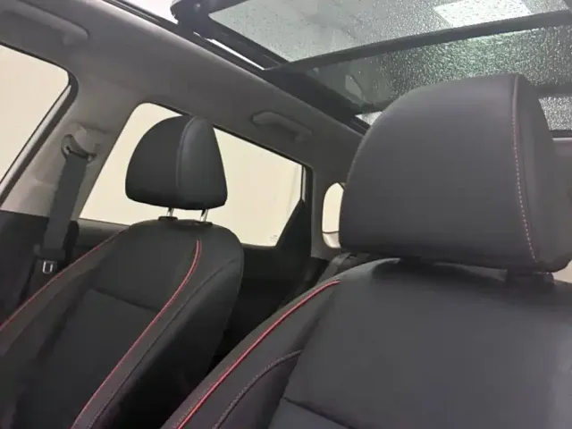 Kia Seltos — Фото автомобиля 17