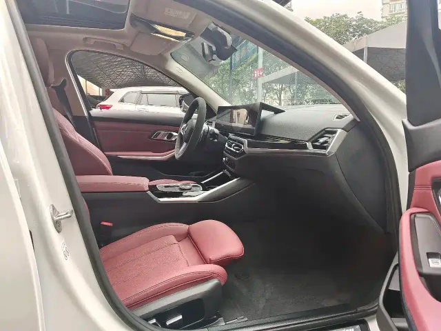 BMW 3 Series — Фото автомобиля 19