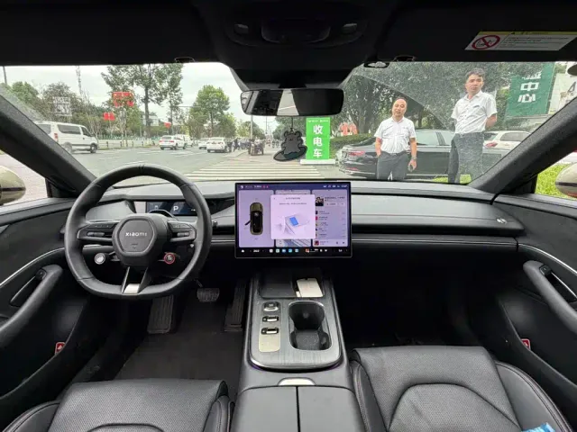 Xiaomi SU7 — Фото автомобиля 13