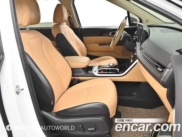 Kia Carnival — Фото автомобиля 10