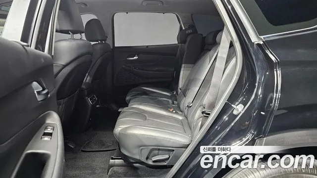 Hyundai Santa Fe Santa Fe (New) — Фото автомобиля 16