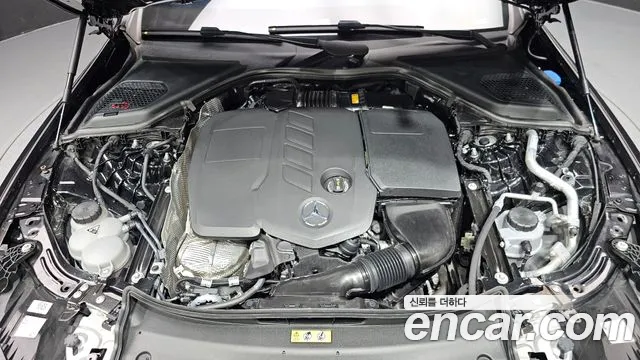 Mercedes-Benz E-Class W214 — Фото автомобиля 9