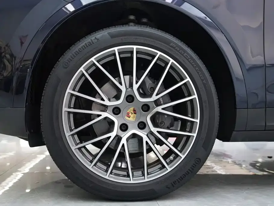 Porsche Cayenne 2019 Cayenne 3.0T — Фото автомобиля 5