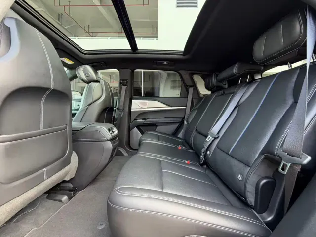 Cadillac XT5 — Фото автомобиля 7