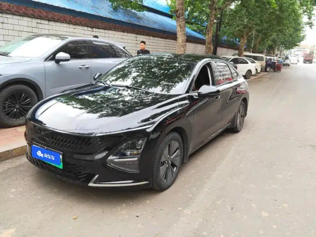 Фотография автомобиля — Wuling Starlight