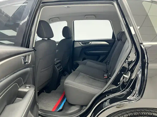 Haval M6 — Фото автомобиля 9