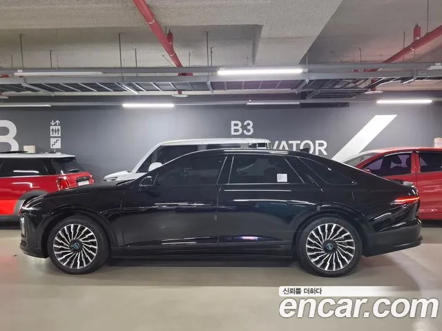 Hyundai Grandeur GN7 — Фото автомобиля 5