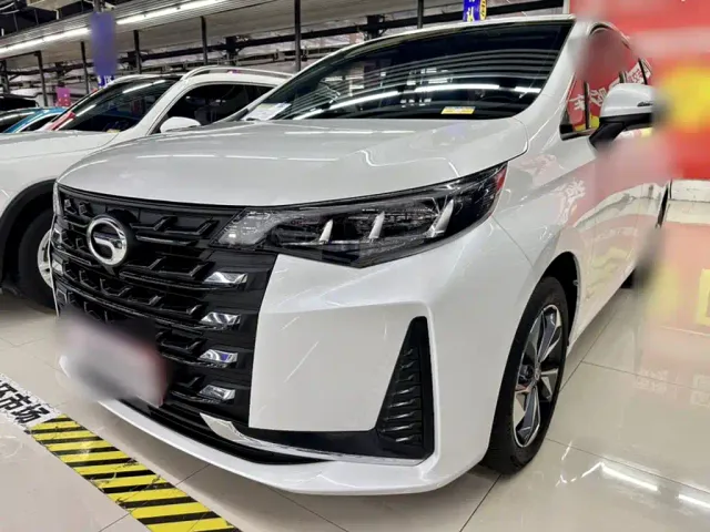 Фотография автомобиля — GAC Trumpchi M6