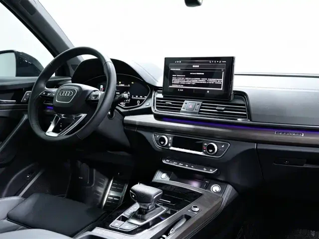 Audi Q5L — Фото автомобиля 12
