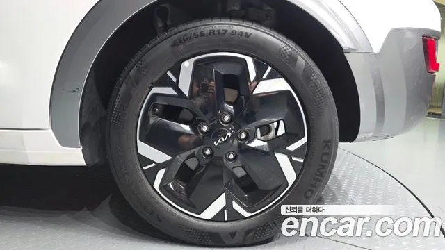 Kia Niro All Niro EV Earth — Фото автомобиля 21
