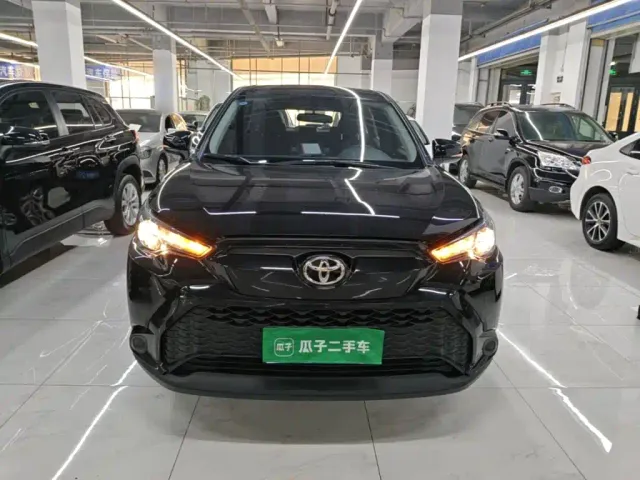 Toyota Frontlander — Фото автомобиля 2