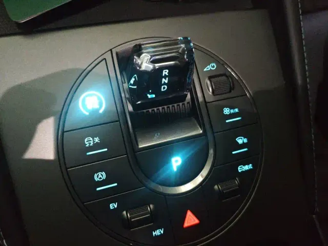 BYD Seal 06 — Фото автомобиля 15