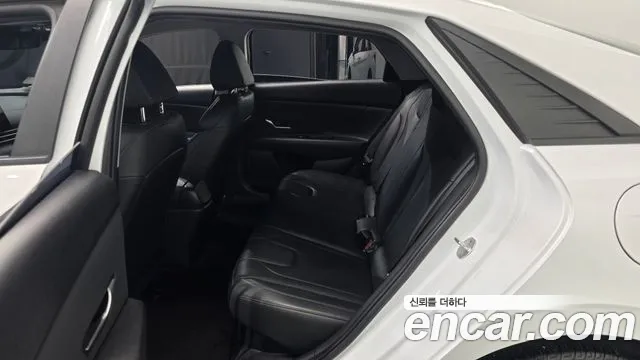 Hyundai AVANTE Smart — Фото автомобиля 12