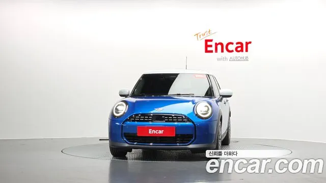 Mini Cooper — Фото автомобиля 3