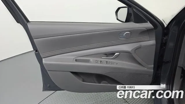 Hyundai Avante CN7 — Фото автомобиля 13