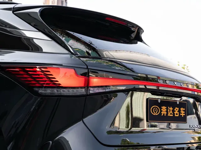 Lexus RX — Фото автомобиля 7