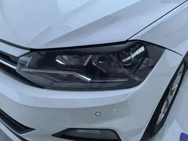 Volkswagen Polo — Фото автомобиля 5