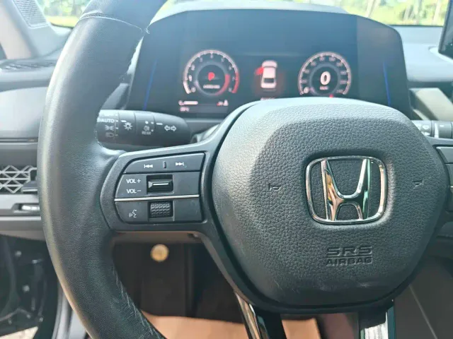 Honda Accord — Фото автомобиля 21
