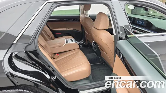 Hyundai Grandeur GN7 — Фото автомобиля 12