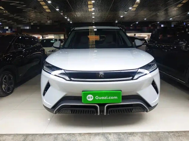 BYD Yuan UP — Фото автомобиля 2