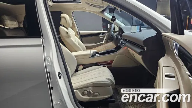 Genesis GV80 — Фото автомобиля 17
