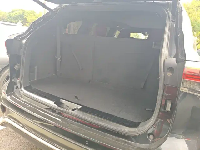 Toyota Crown Kluger — Фото автомобиля 18