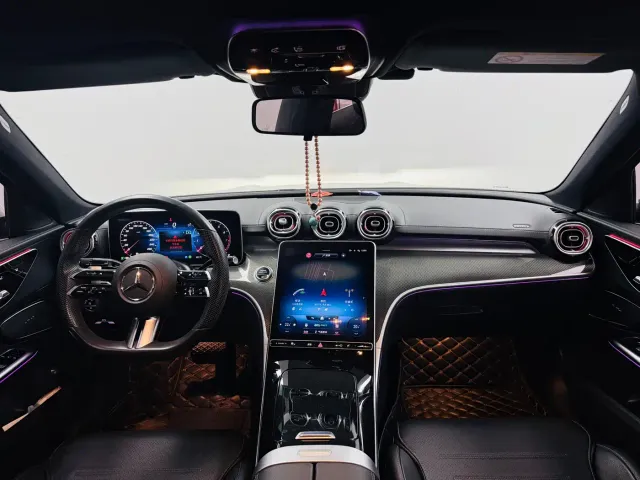 Mercedes-Benz C-Class — Фото автомобиля 11