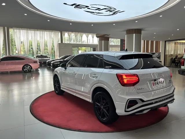 Audi Audi Q2L 2022 35 TFSI Progressive Dynamic — Фото автомобиля 8