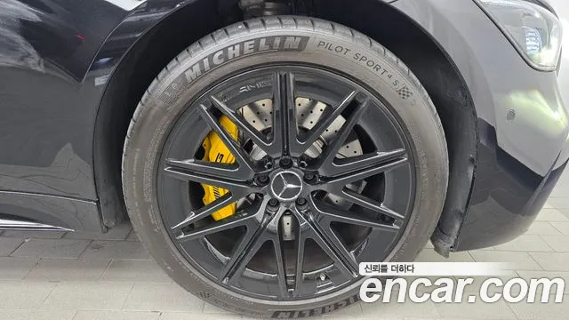 Mercedes-Benz AMG GT 4 двери 43 4MATIC+ — Фото автомобиля 17