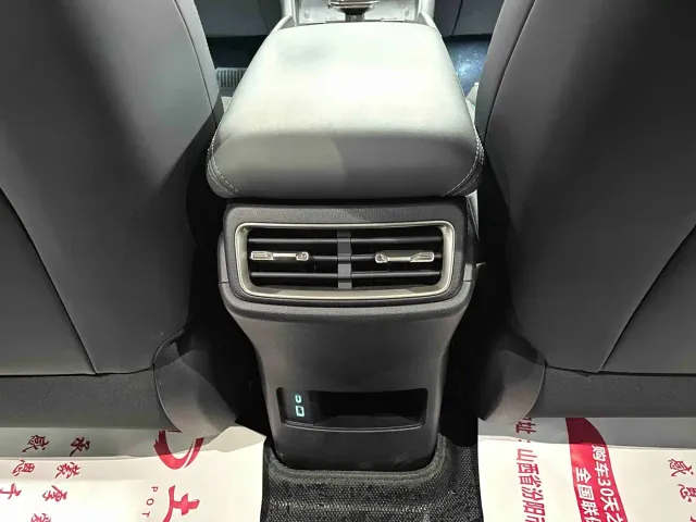 BYD Qin L — Фото автомобиля 6