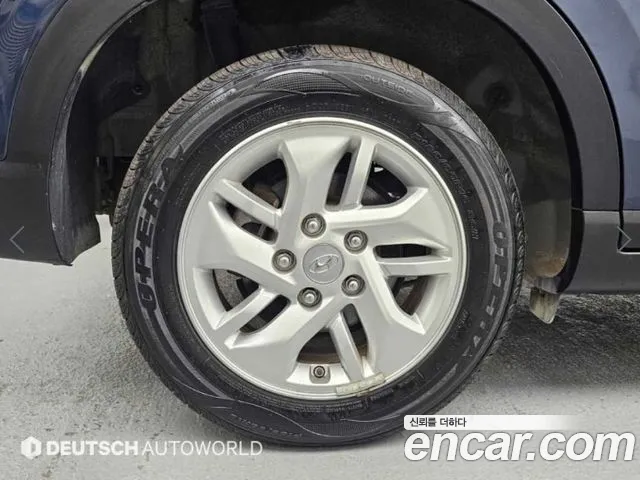 Hyundai Venue — Фото автомобиля 5