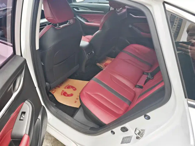 Changan Eado — Фото автомобиля 11