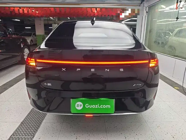 Xpeng P5 — Фото автомобиля 5