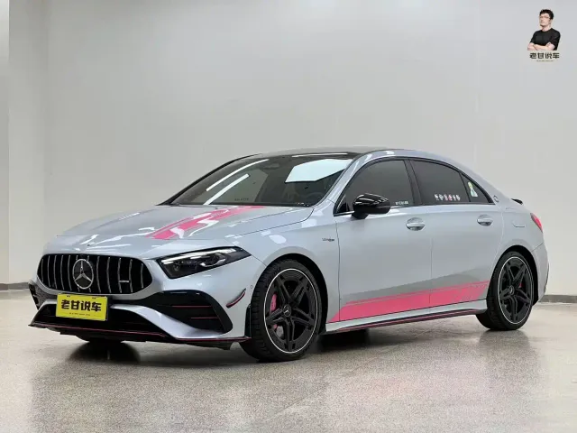 Фотография автомобиля — Mercedes-Benz A-Class AMG