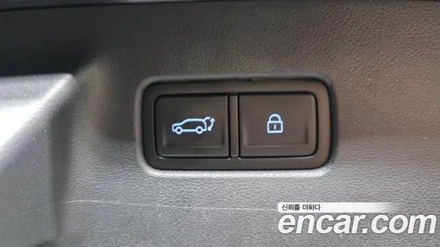 Hyundai Santafe Santa Fe (MX5) Бензин 2.5T 2WD — Фото автомобиля 15