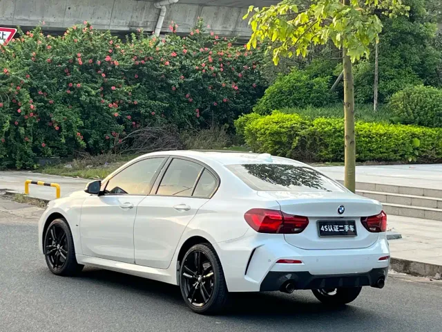 BMW 1 Series — Фото автомобиля 4