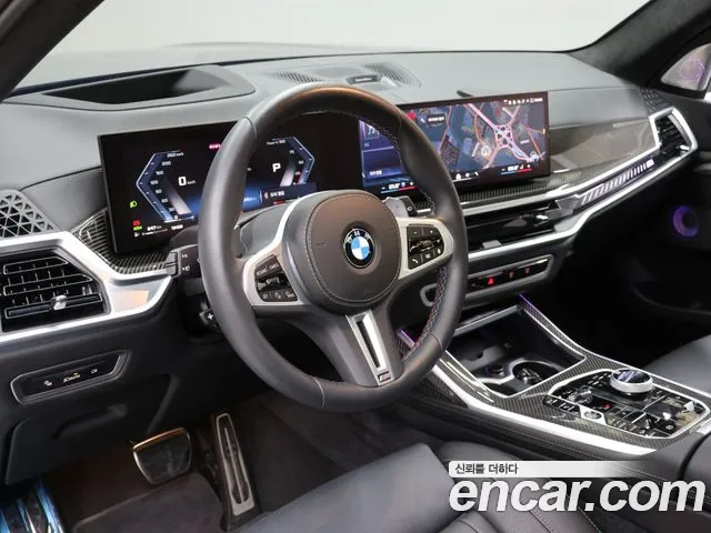BMW X7 M60i xDrive M Sport 6 мест — Фото автомобиля 8