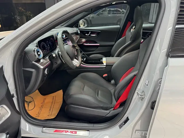 Mercedes-Benz C-Class AMG — Фото автомобиля 9