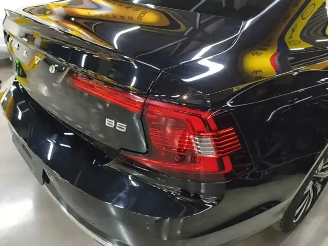 Volvo S90 — Фото автомобиля 7