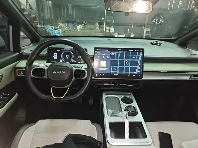 GAC Aion Y — Фото автомобиля 9
