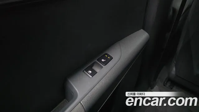 Kia Niro Niro (New) — Фото автомобиля 25
