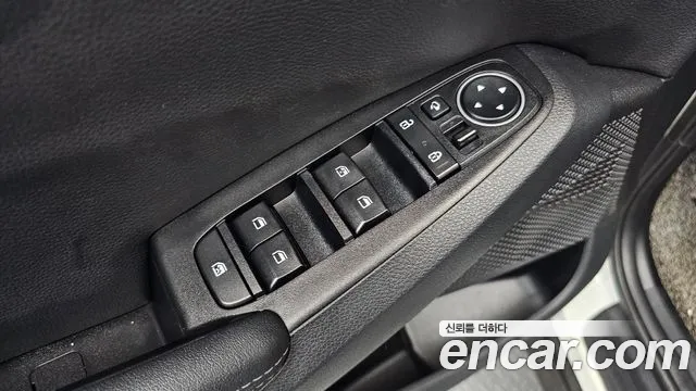 Kia Seltos — Фото автомобиля 28