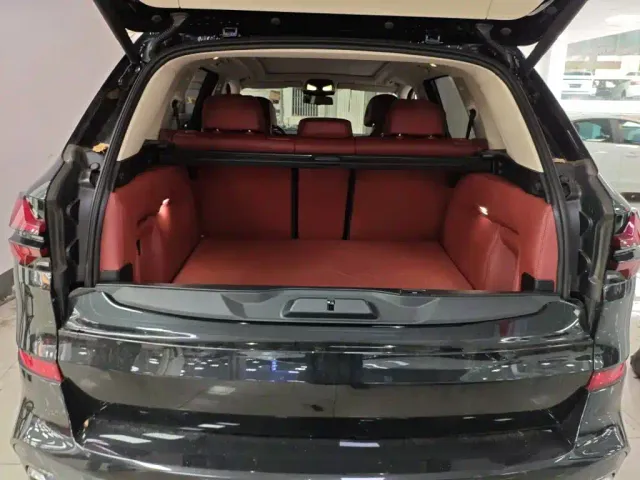 BMW X5 — Фото автомобиля 7