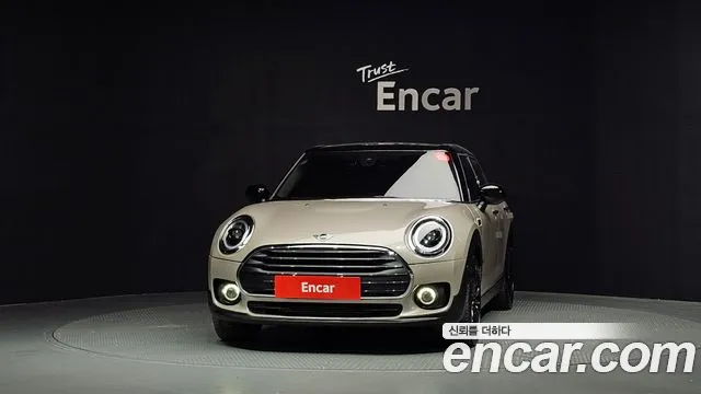 MINI Clubman — Фото автомобиля 3
