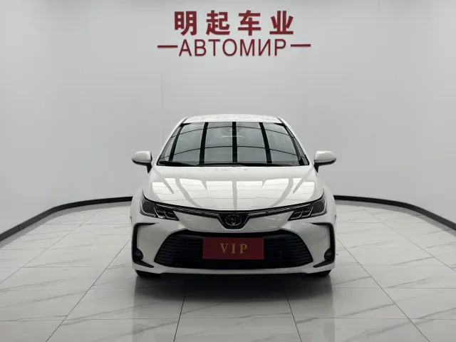 Toyota Corolla — Фото автомобиля 2