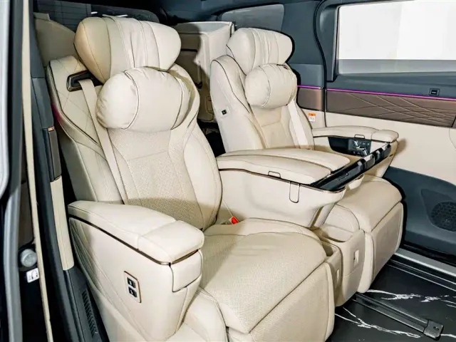 Toyota Vellfire — Фото автомобиля 24