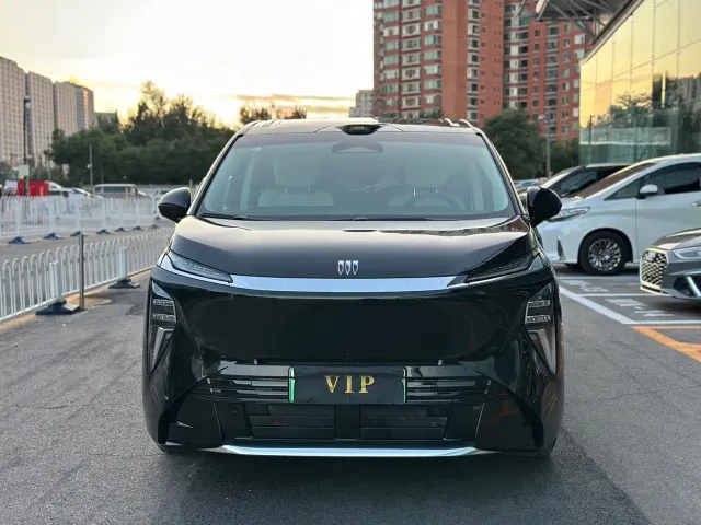 Buick Zhijing Shijia — Фото автомобиля 2