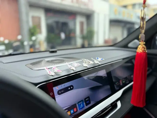 Geely Xingyue L — Фото автомобиля 9