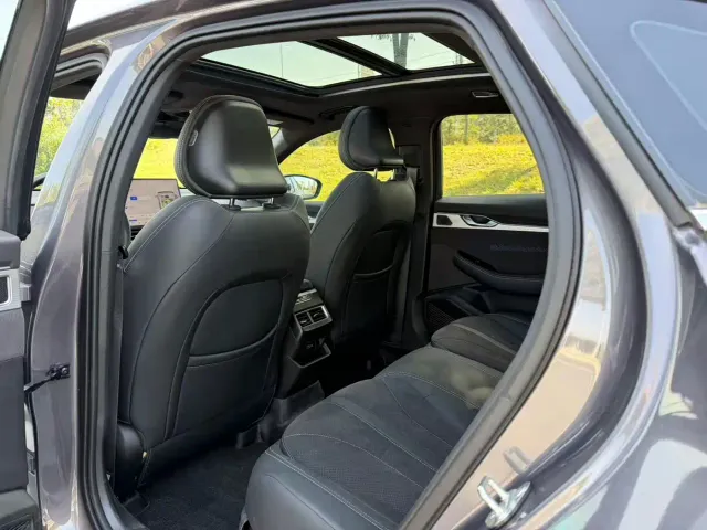 Geely Xingrui — Фото автомобиля 5