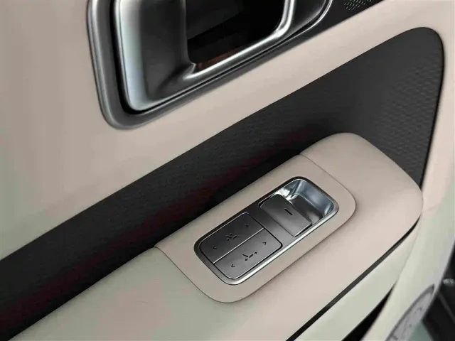 Xiaomi Pengcheng N70 — Фото автомобиля 11